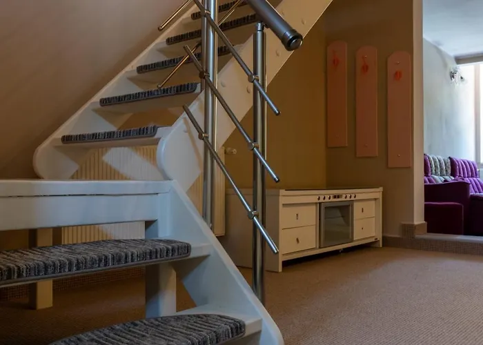 Hanul Din Poiana Poiana Brasov